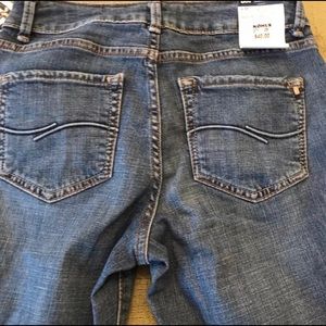 NWT Lee Curvy Fit Modern Series Bootcut Jeans